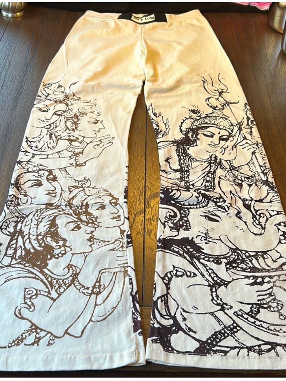 RARE Bali Dog Active Telluride, CO Sol y Luna Flare Leg Yoga Pants